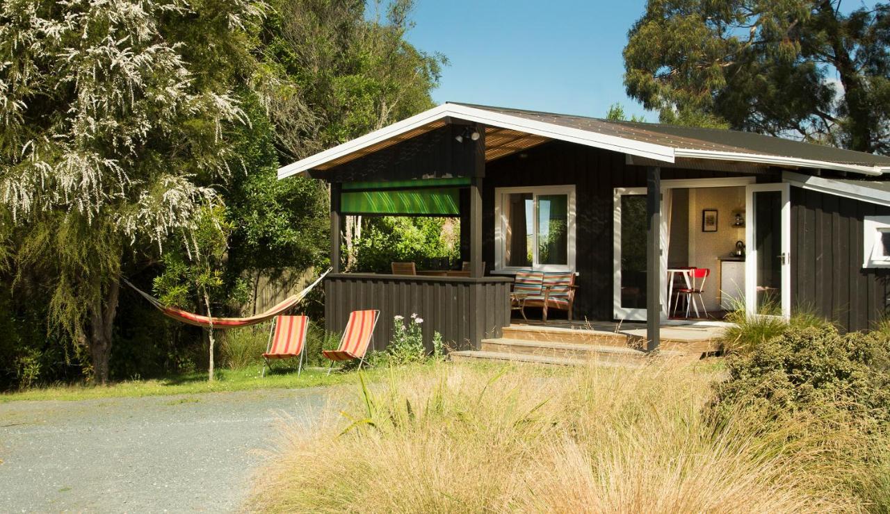 The Apple Pickers' Cottages At Matahua Mapua Bagian luar foto